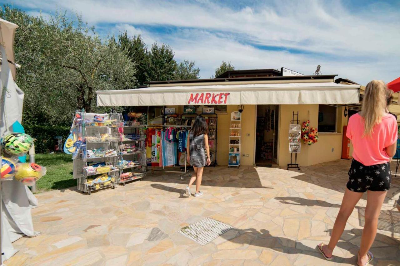 Mobilehomes In Pieve Vecchia - Norditalienische Seen 22044 Манерба-дель-Гарда Екстер'єр фото